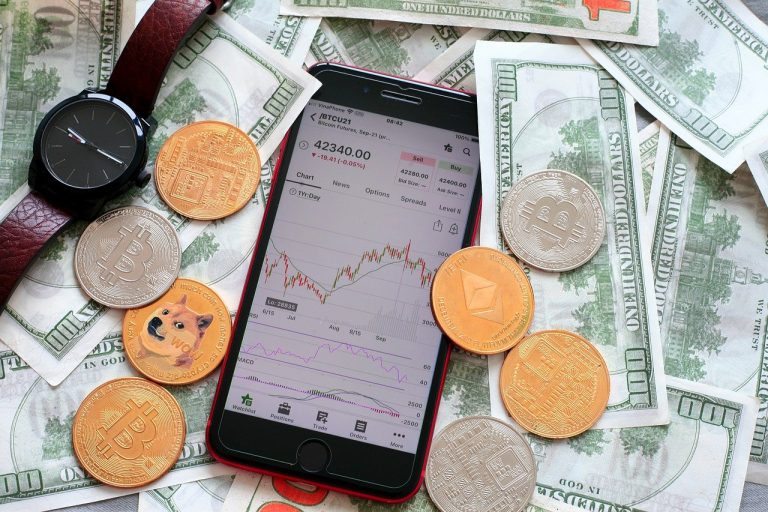 Top Strategies to Start Crypto Day Trading