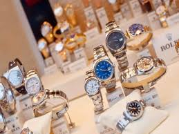 Unlocking Luxury: Selling Your Rolex Timepiece