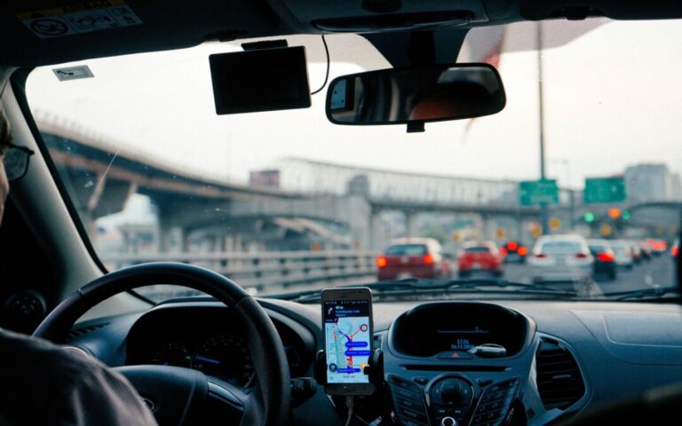 What to Do If You Are Involved in an Uber Accident While Visiting Los Angeles