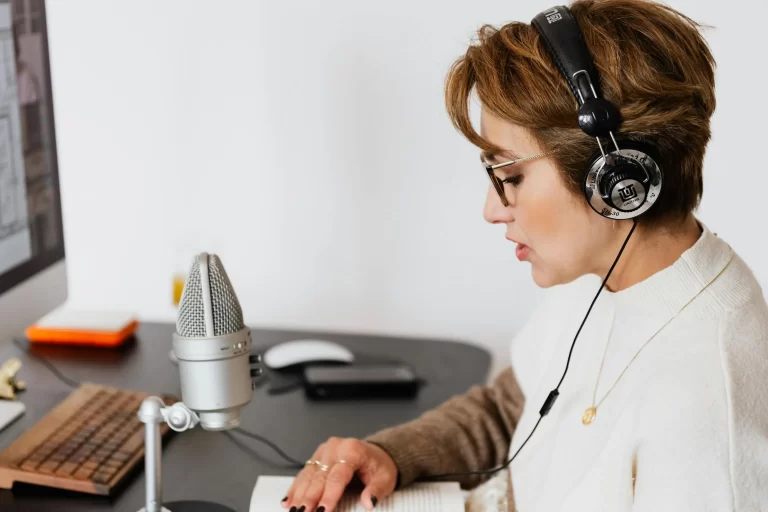 Mastering the Art of Audio Recording: Finding the Perfect Microphone