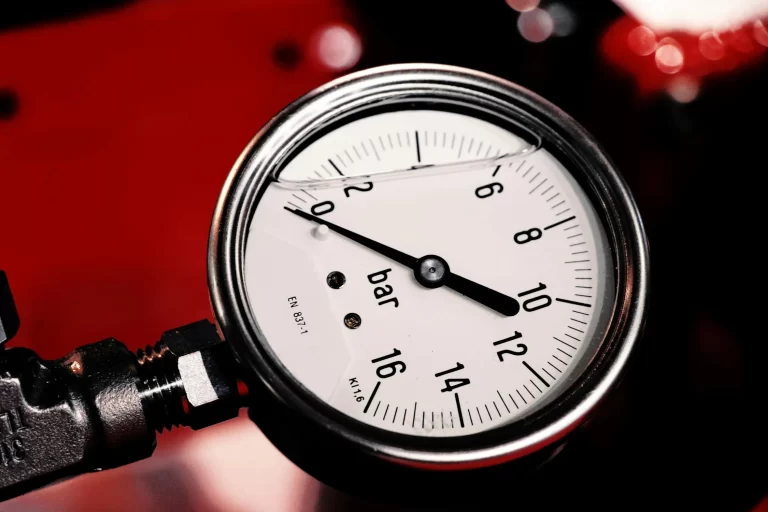 Mastering Pressure Management with Precision Gauges