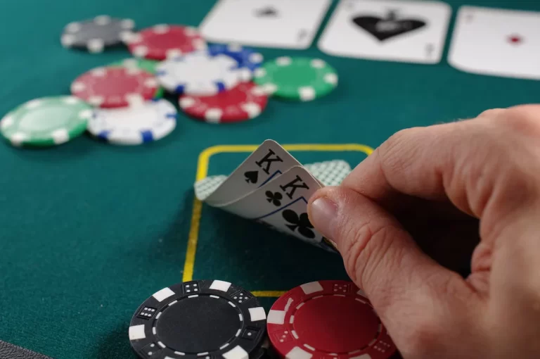 Why an Eat-and-Run Community Helps Bettors Identify Trustworthy Casino Platforms