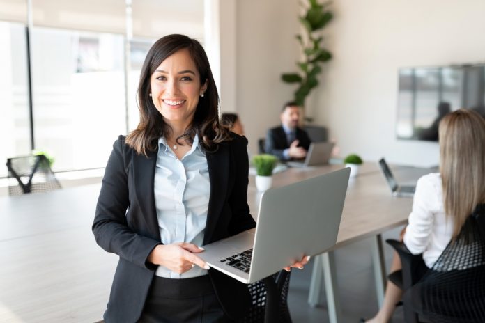 Elevate Your Career: The Benefits of Leadership and Management Courses