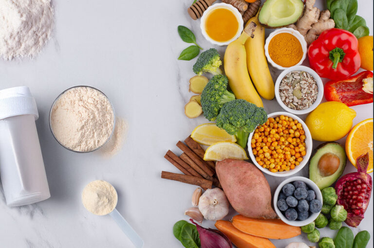 The Power of Greens Powder: Unleashing the Benefits of Superfood Supplements