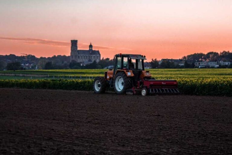 Essential Tractor Safety Inspection Checklist: What to Check Before Every Use